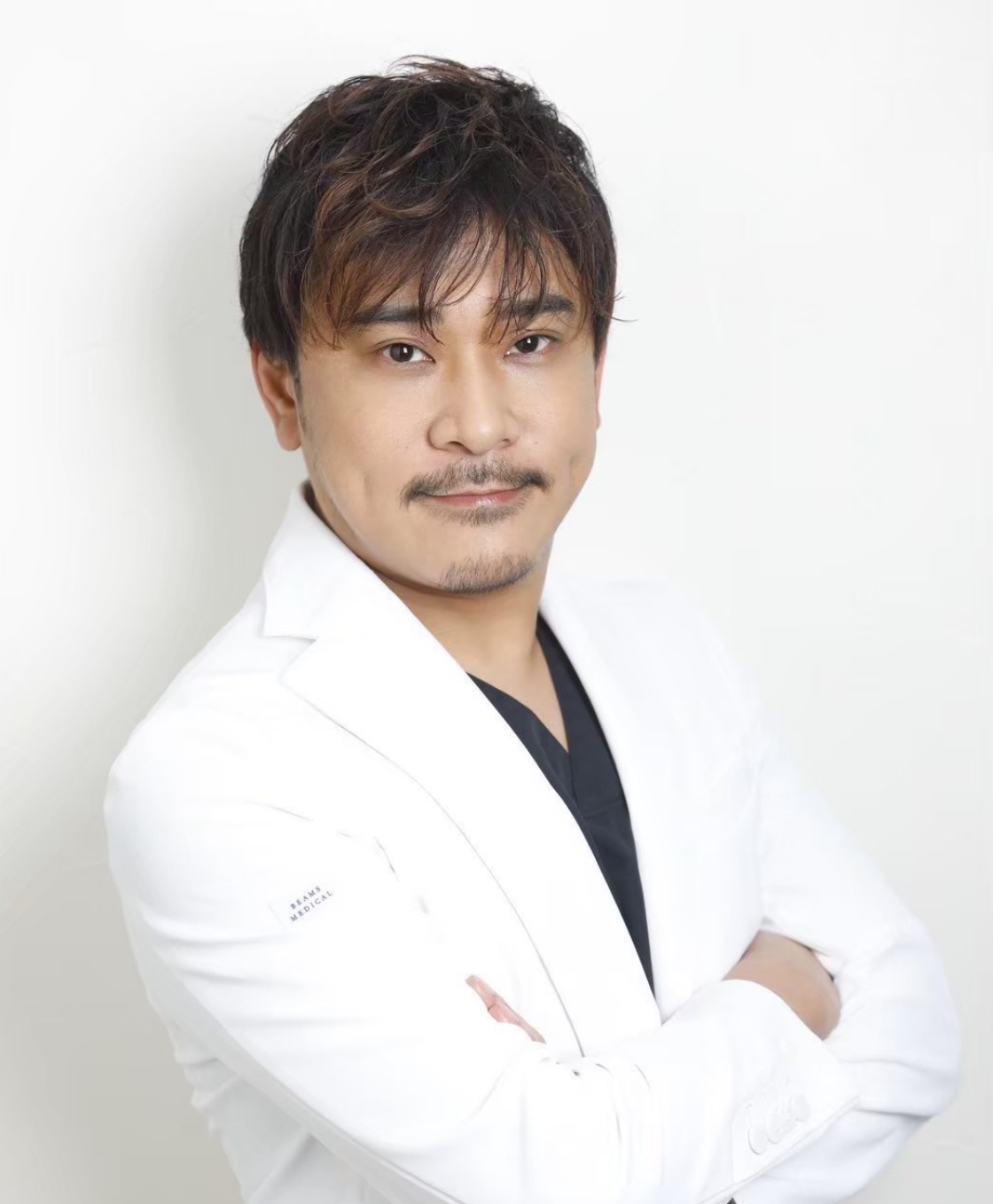 安藤充史